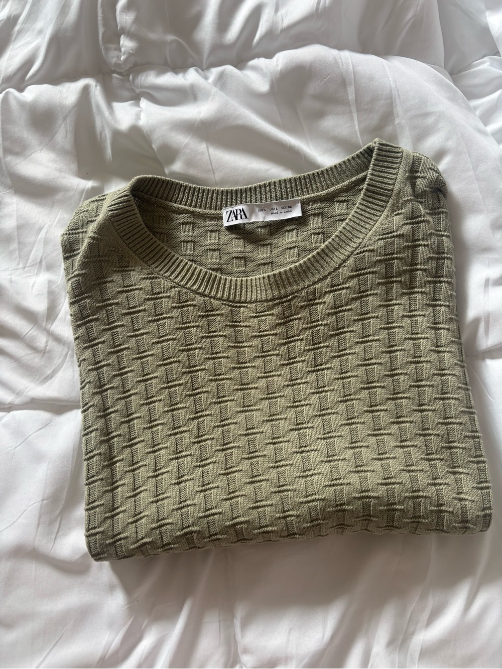 ZARA Textured Knit Sweater Vest – Sage Green – Size Large